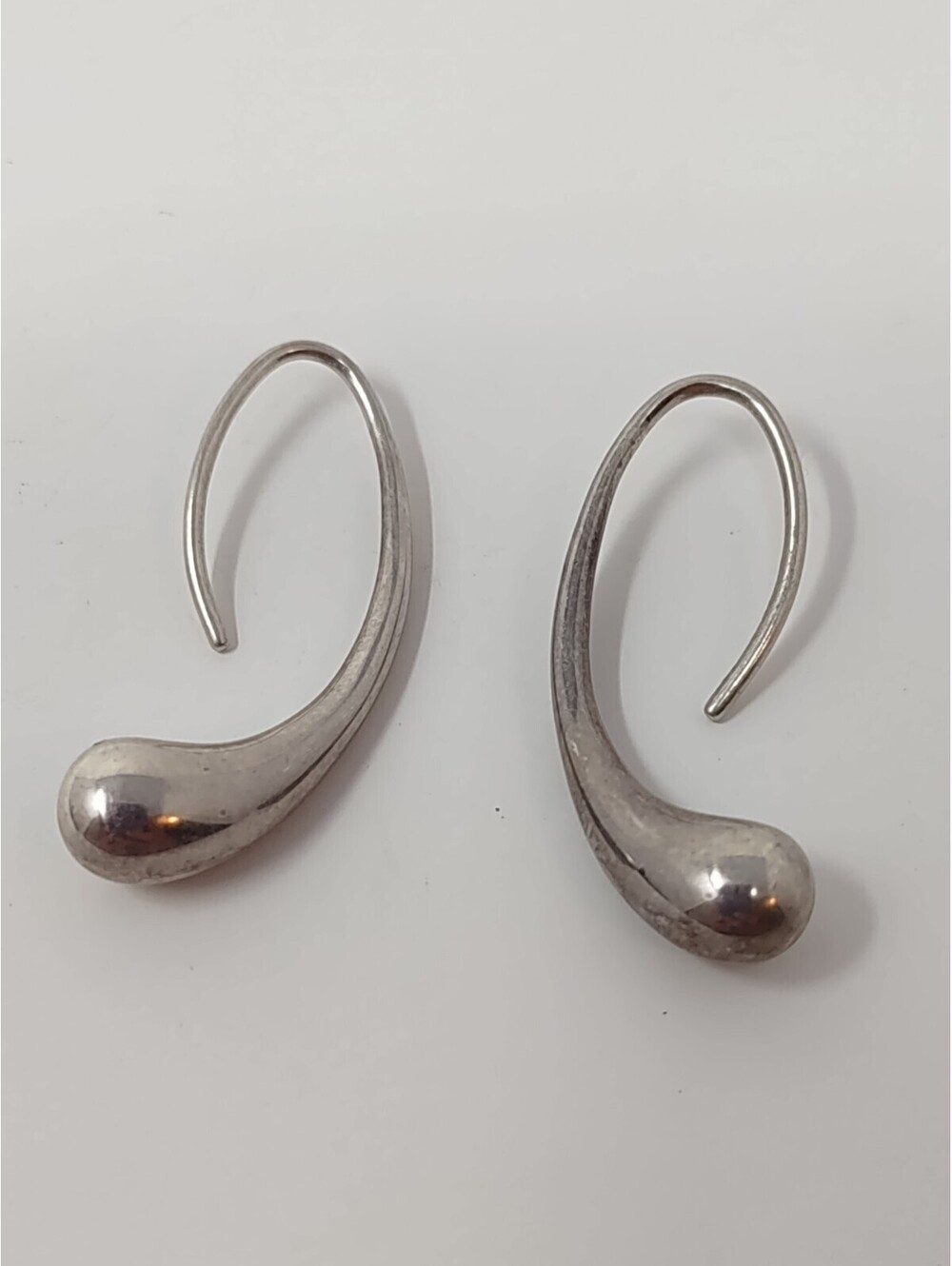 Tiffany & Co Elsa Peretti Teardrop Sterling Silver Earrings